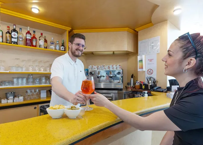 Grand Meeting 3* Rimini