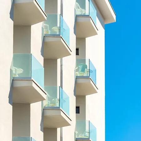 Hotel Grand Meeting 3*