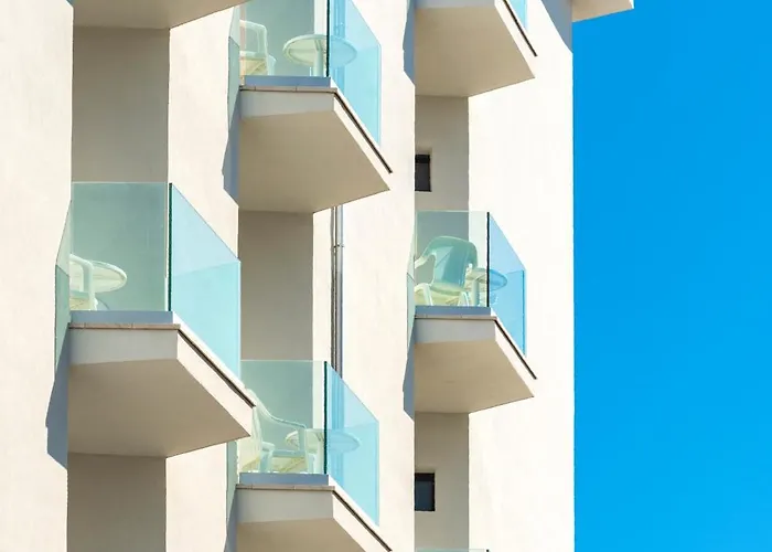 Hotel Grand Meeting 3*