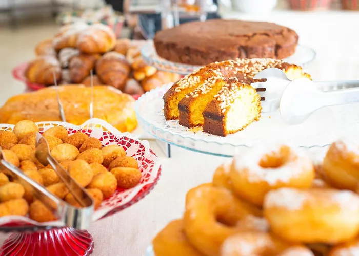 מלון Grand Meeting