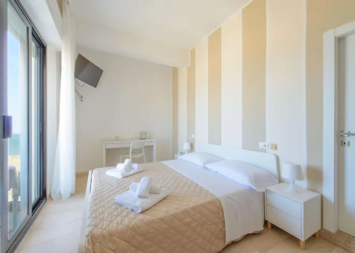 Grand Meeting 3* רימיני