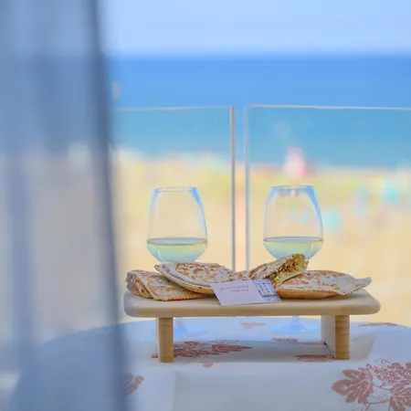 Grand Meeting Hotel 3*